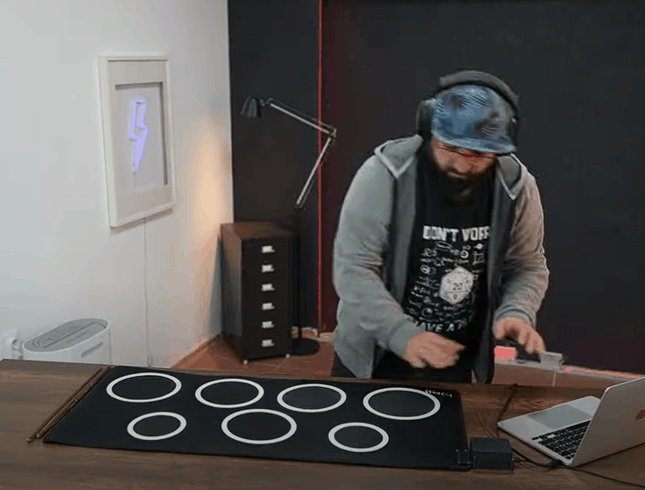 00131---.gif