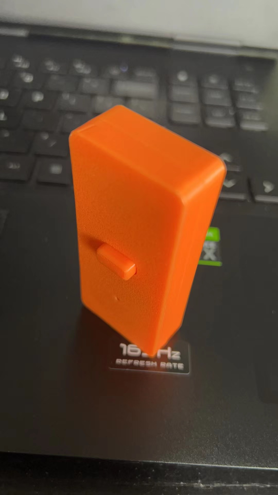 给 DFRobot自发电无线开关 做个壳