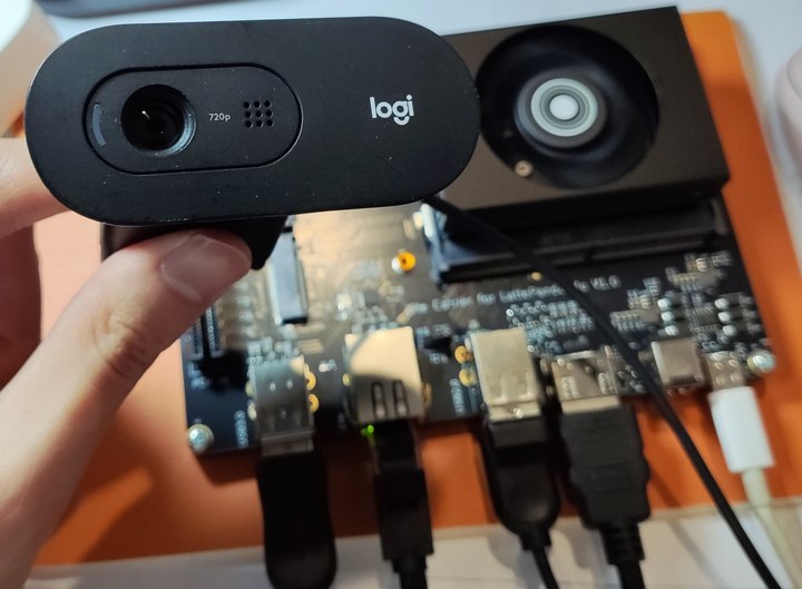 cam_usb.jpg