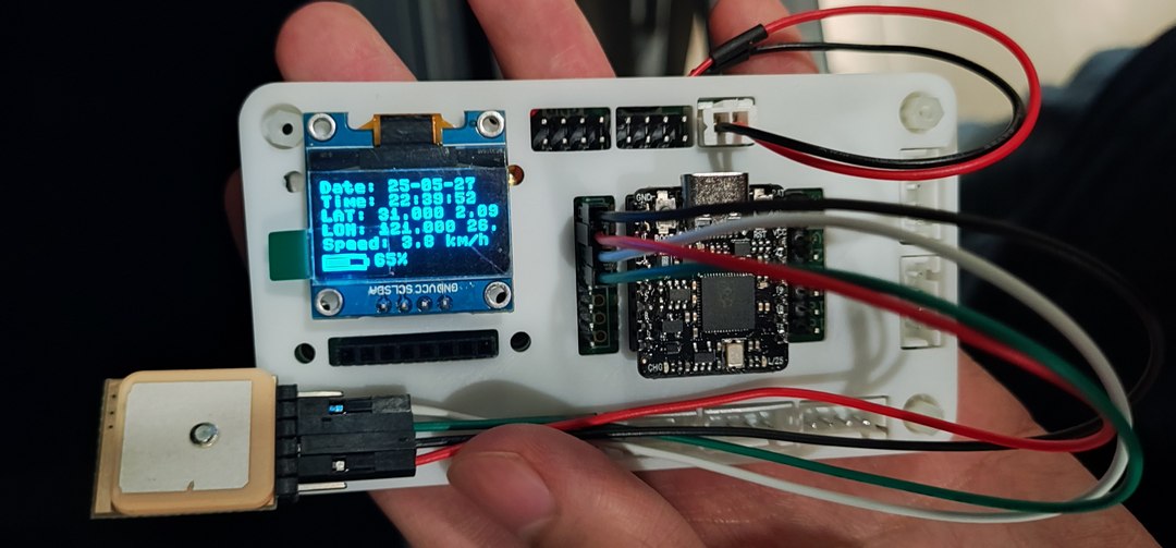 gps_module_night.jpg