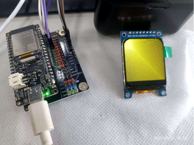 【FireBeetle 2 ESP32-C5】 基于arduino驱动1.69寸TFT彩屏验证295.png